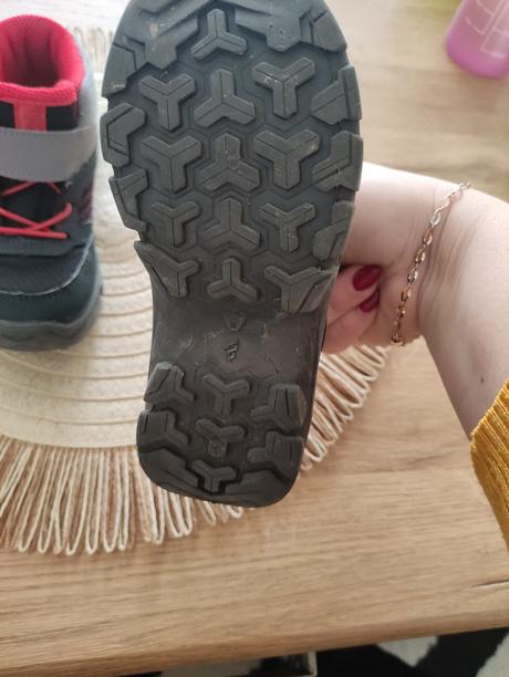 Turistické prechodné topánky, decathlon,26