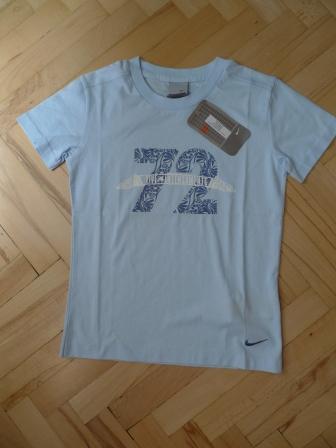Bledomodré tričko, nike,158