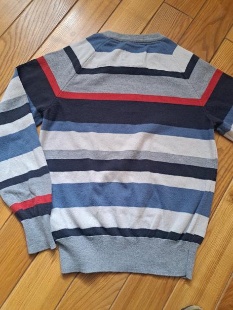 Slávnostný svetrík, l.o.g.g.,146