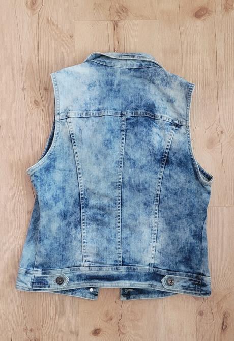 Elastická rifľová vesta, bershka,m