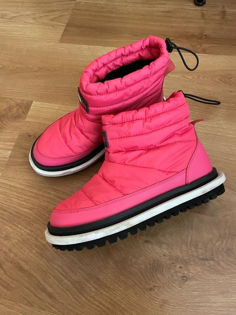 Snehule, tommy hilfiger,40