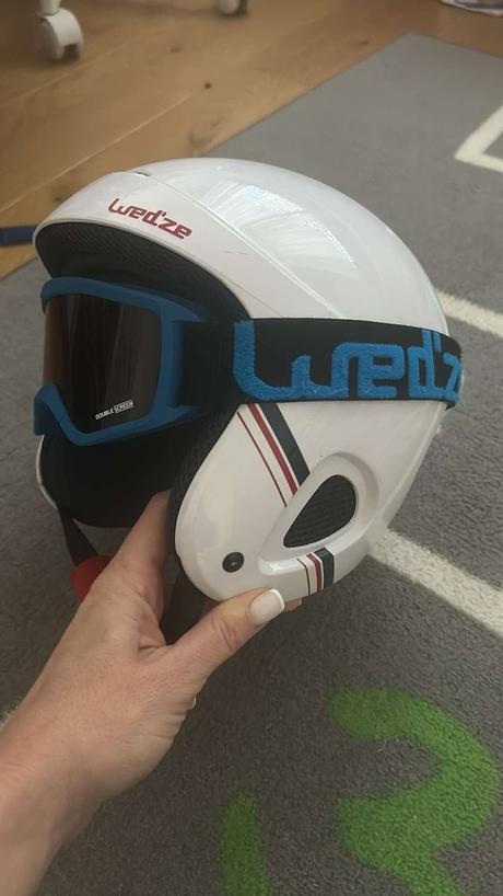 Lyziarska prilba+okuliare, s