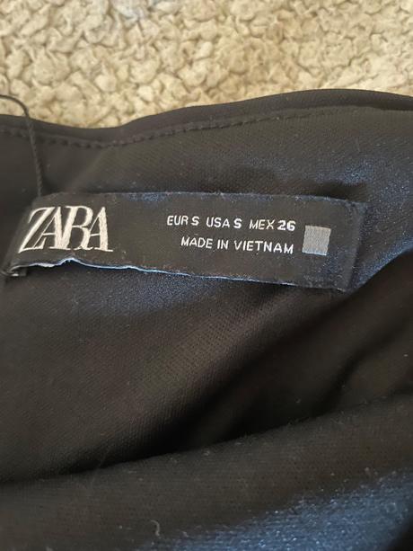 Tmavo zelena sukna, zara,s