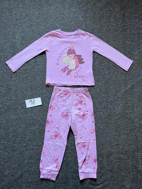 Dvojdielne pyžamo, sinsay,98