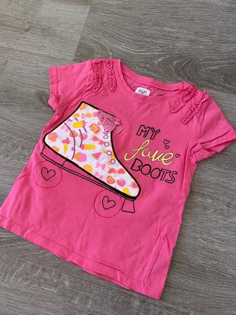 Ruzove tricko, f&f,110