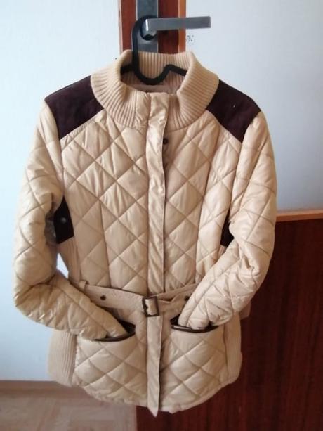 Bunda gate woman 34, gate,34