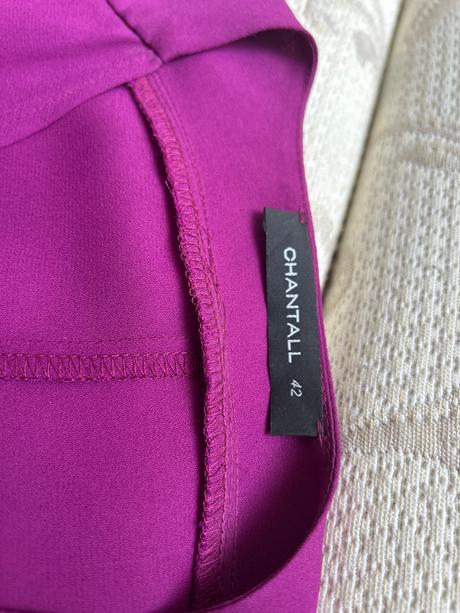 Luxusná, chantall,42