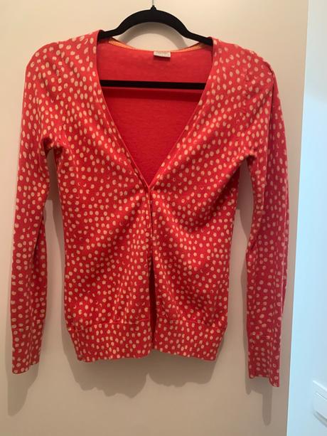 Svetrik na zapinanie, esprit,s