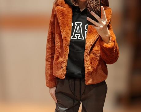 Krátky kožúšok, s