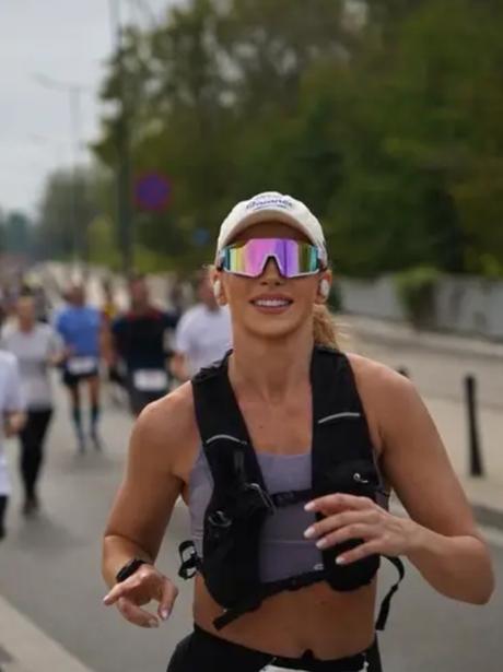 Športové slnečné okuliare,