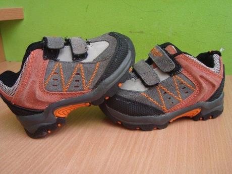 Kožené topánky-tenisky, peddy,22