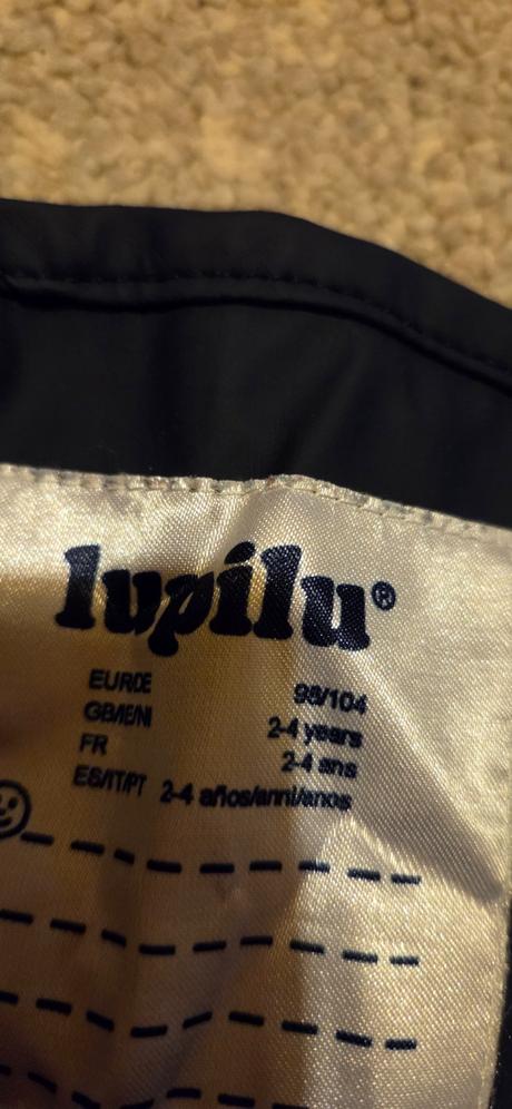 Nohavice do dažďa, lupilu,98