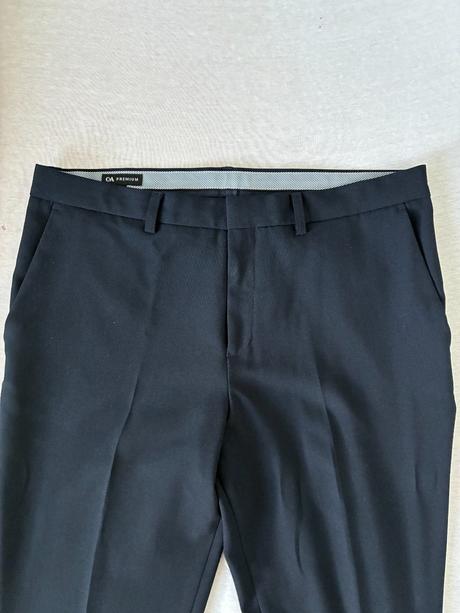 Elegantný chlapčenský oblek cca 14rokov v.170cm, 170