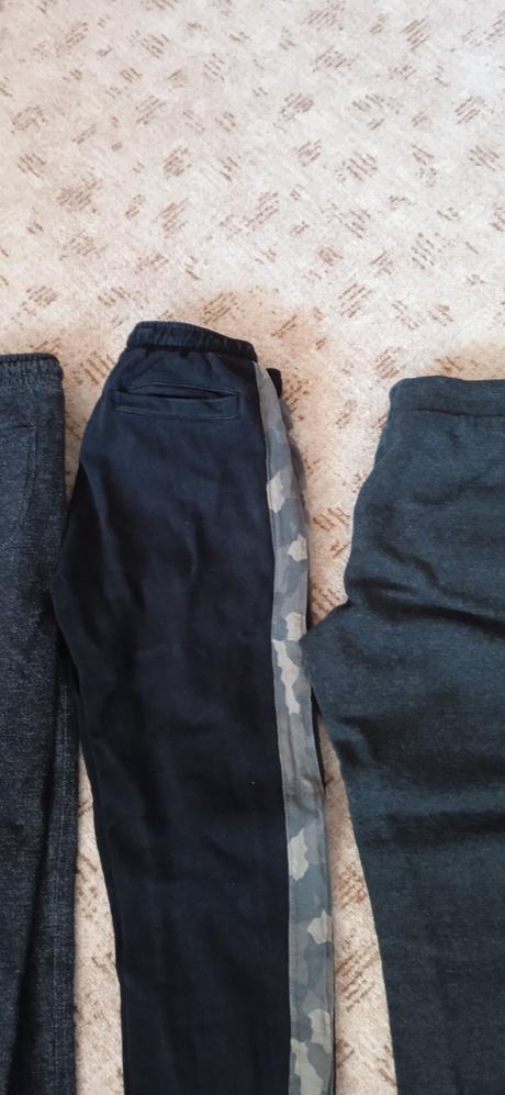 Tepláky veľ.128/134, 128