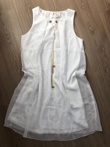 Šaty s módnou ozdobou, bonprix,40