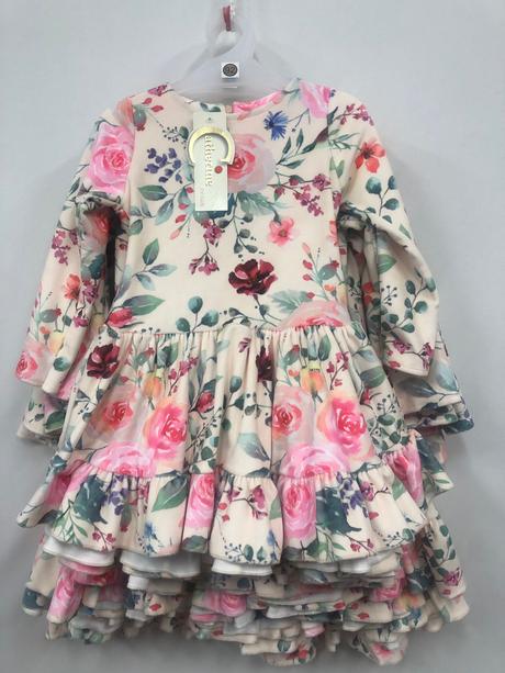 Prekrásne extra točivé šaty výpredaj, active,92 - 128