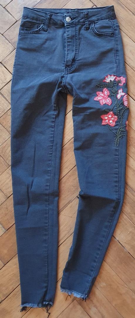 Dievčenské rifle, 158