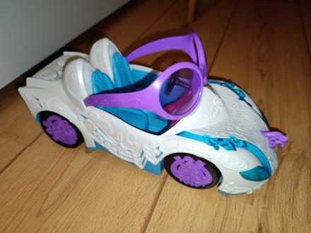 Autíčko pre equestria bábiky, 