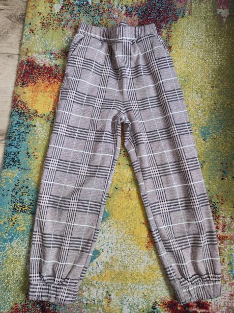 Nohavice, reserved,140