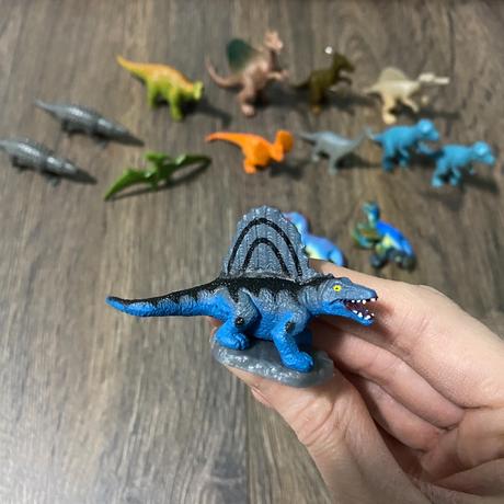 Figúrky dinov, 