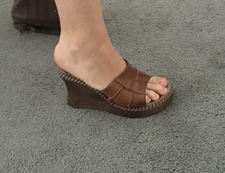 Drevaky hnedo-kozene, 37