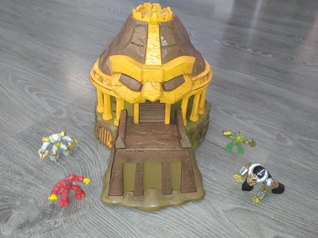 Gormiti playset skala, 