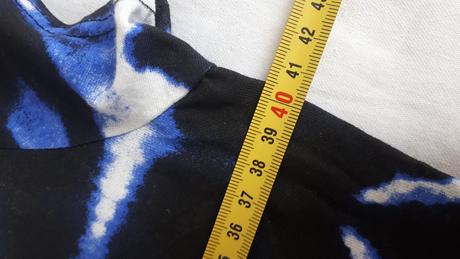 Dámske nenosené šaty miso, m