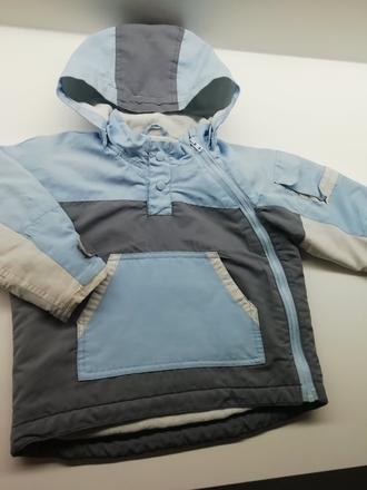 Nevšedný prechodný kabát, h&m,86