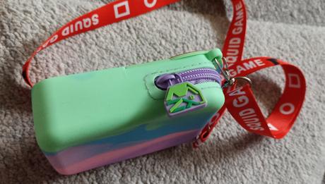 Pop it taštička squid game,