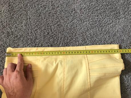 Žlté letné nohavice, 40