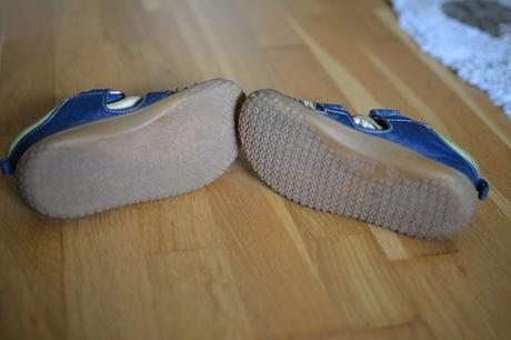 Barefoot sandálky filli č.25, filii,25