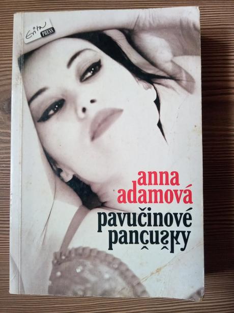 Anna adamová - pavučinové pančušky,