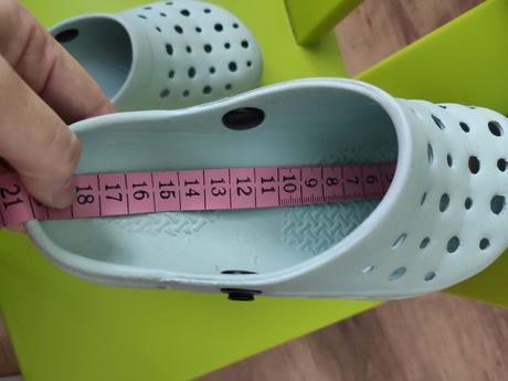 Šľapky - prezúvky, 27