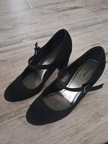 Lodicky semisove, graceland,38