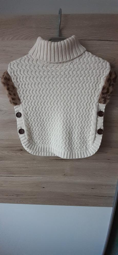 Dievcenske ponco, 104