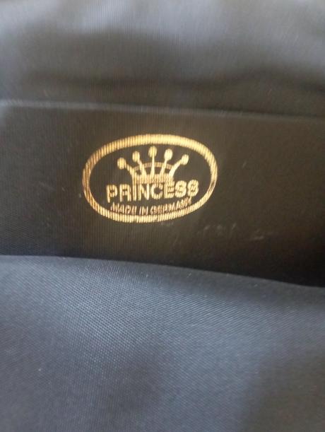 Spoločenská kabelka, 