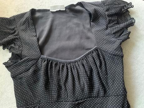 Dievcenske saty, 158