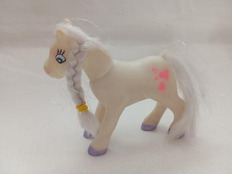 Poníky s hrivami 4 ks, 