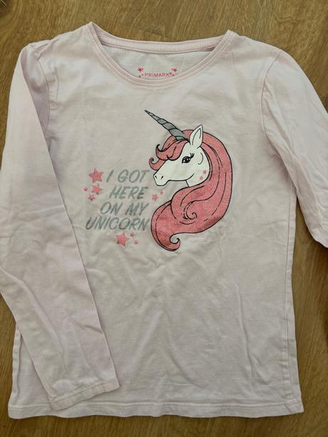 Takmer nenoseny natelnik s jednorozcom, primark,140