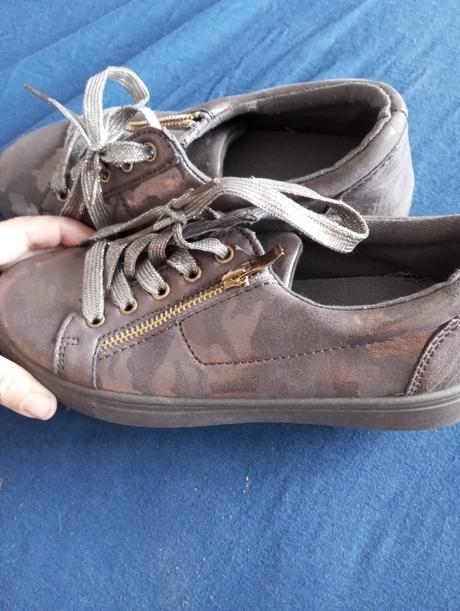 Maskacove tenisky, 36