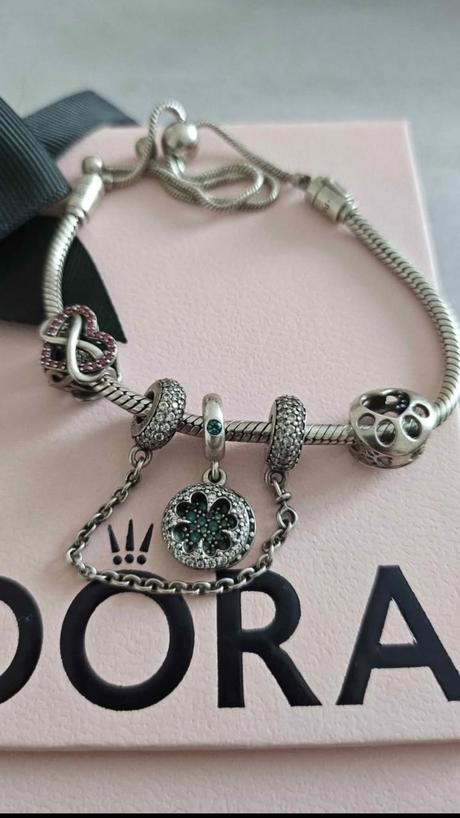 Pandora nekonečno, pandora