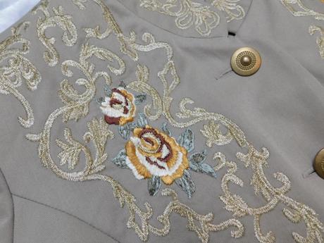 Together velmi pekny blejzar/sako, 42