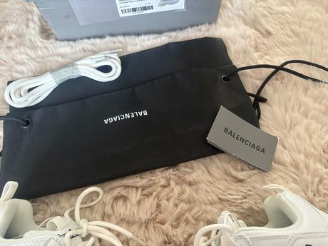 Nové luxusné tenisky, 37