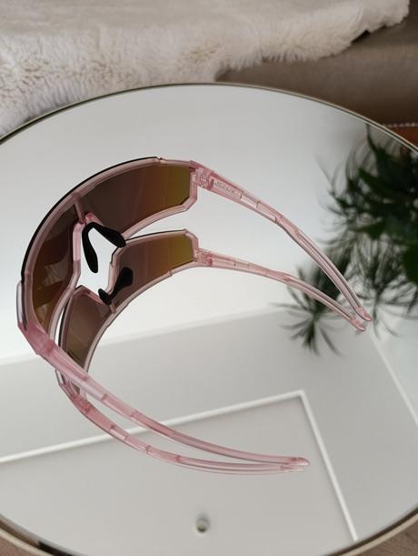 Športové slnečné okuliare, 