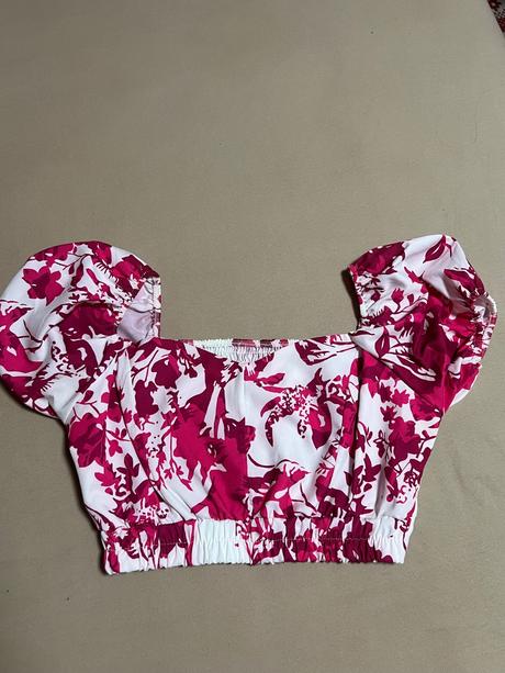 Top, bershka,s