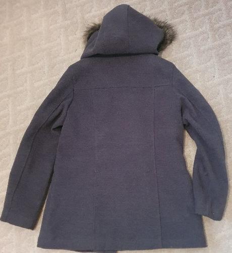 Šedý kabát s prešívanou podšívkou, m