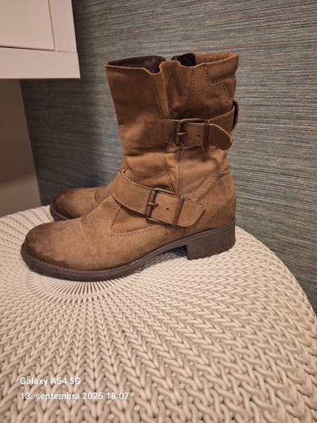 Kožené čižmy, 38