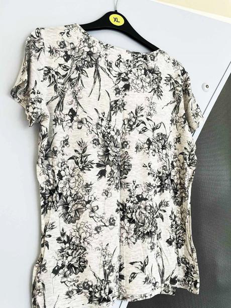 Kvetované triko s krajkou, l