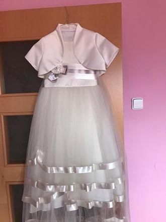 Šaty na 1 sv. prijímanie, 134