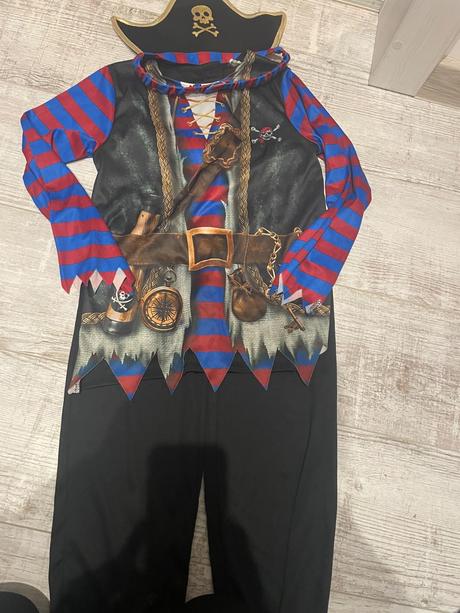 Kostým pirát, 